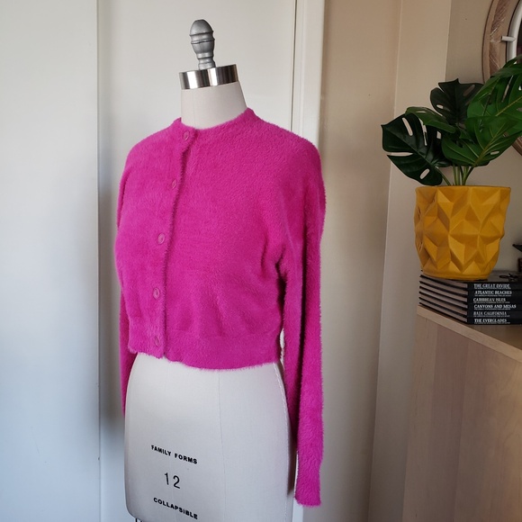 Levi's Pink Textured Sweater Size Small NEW! - Picture 5 of 14